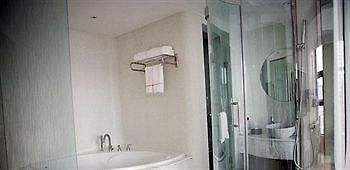 Zhengzhou Grenada Hotel Exterior photo